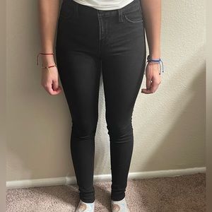 Skinny jeans size 3